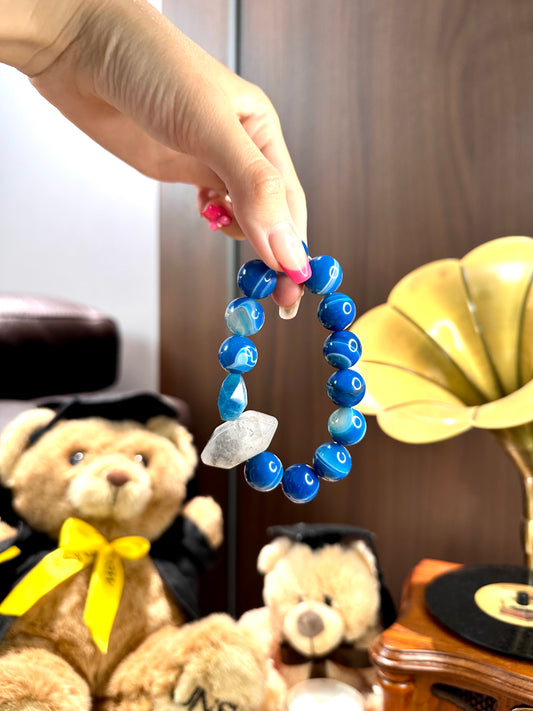 AB010- Don’t Panic, It’s Blue!